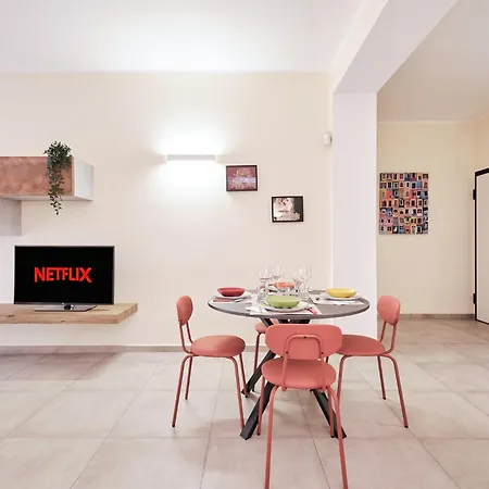 Appartamento Moderno A 5 Minuti Dalla Metro Roma